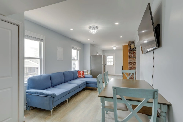3 Bedrooms Apartment with balcony