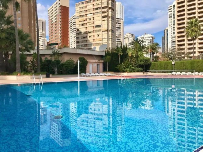 2 Bedrooms Apartment