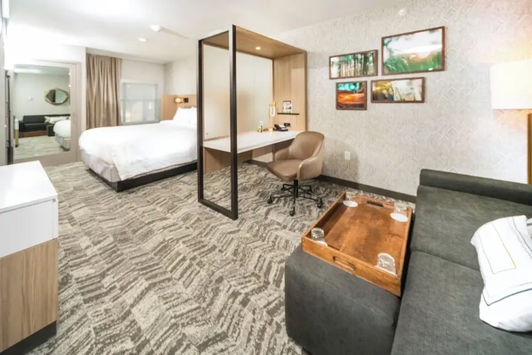 Double Suite