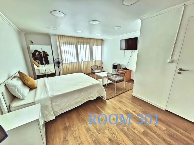 Classic Double room with city view