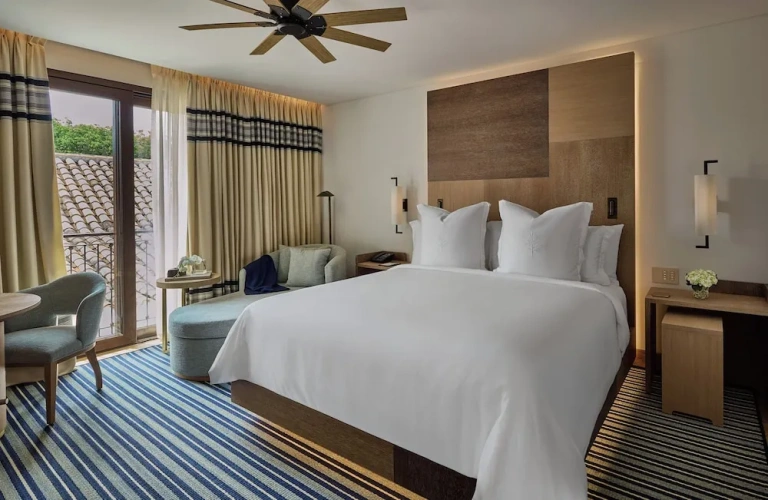 1 Bedroom Suite