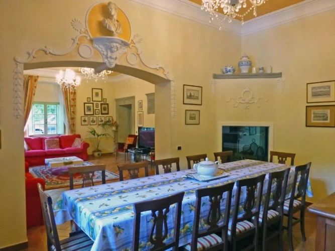 Villa