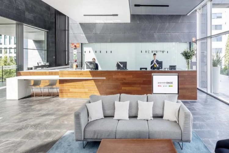 Hotel ILUNION Atrium
