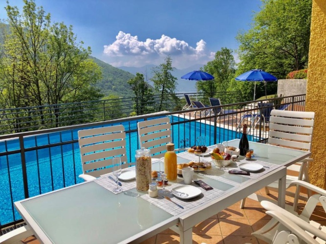 2 Bedrooms Duplex Apartment