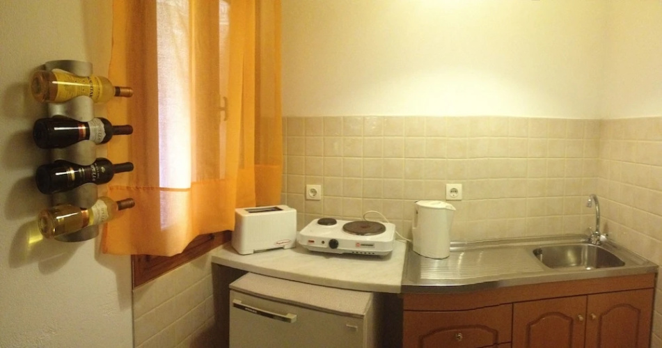 Alexandra Apartments