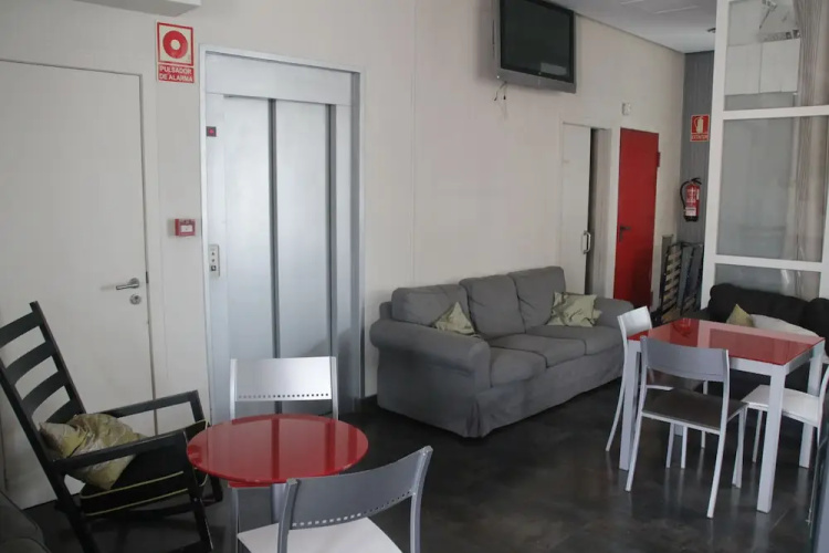 Hostal Francisco Salinas