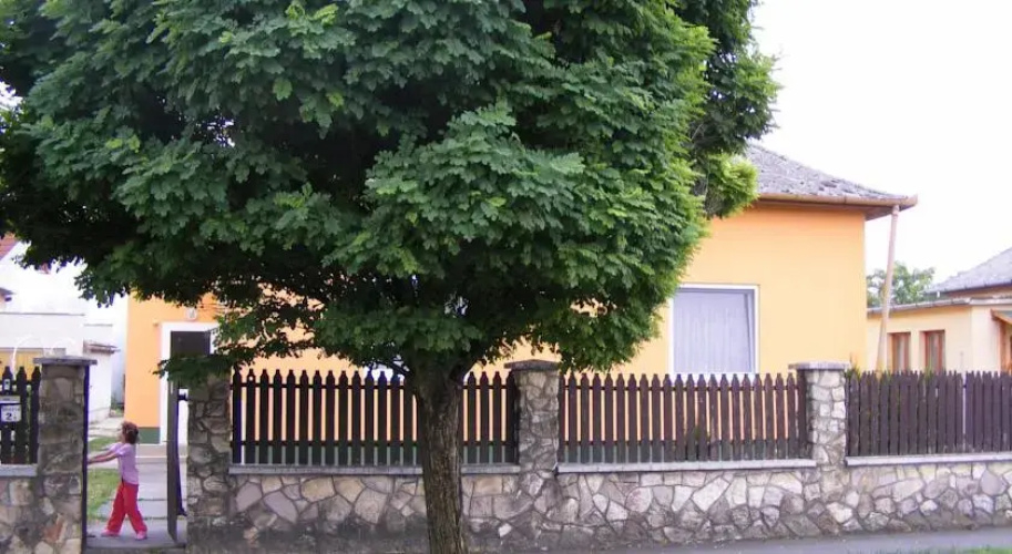 Kunsági Apartman