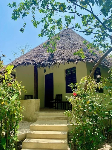 1 Bedroom Standard Family room with balcony and with garden view