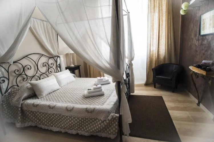 Vatican Rooms Accommodation