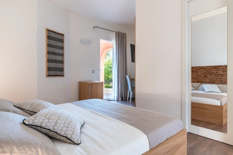 Standard room with garden view