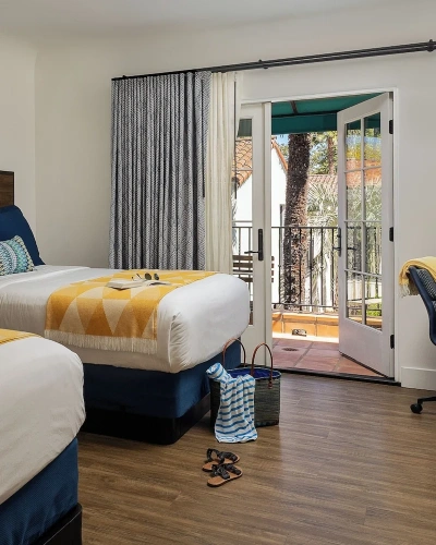 Superior Quadruple room with balcony