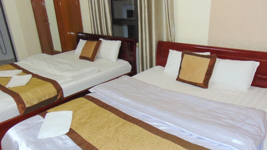 Standard Triple room
