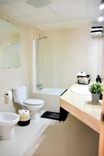 Manzanilla Penthouse, Private Jacuzzi & 5min Beach