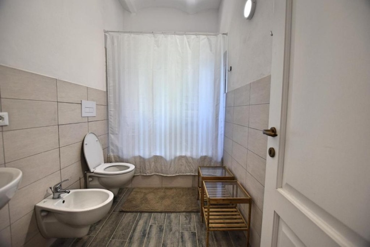 3 Bedrooms Apartment