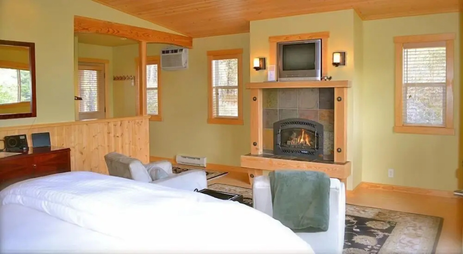 Chewuch Inn and Cabins