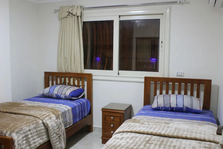 Al Raya Apartments