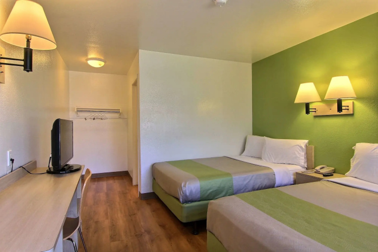 Motel 6 Austin, TX - North