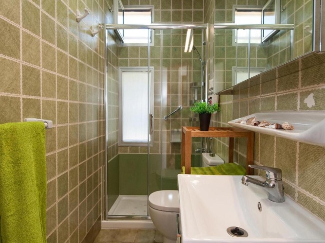 2 Bedrooms Cottage