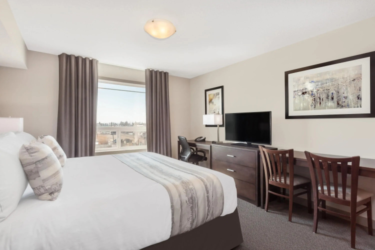 Ramada by Wyndham Grassland