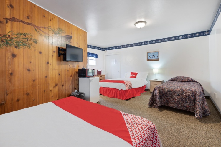 Standard Quintuple room