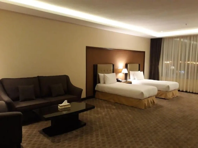 Deluxe Suite