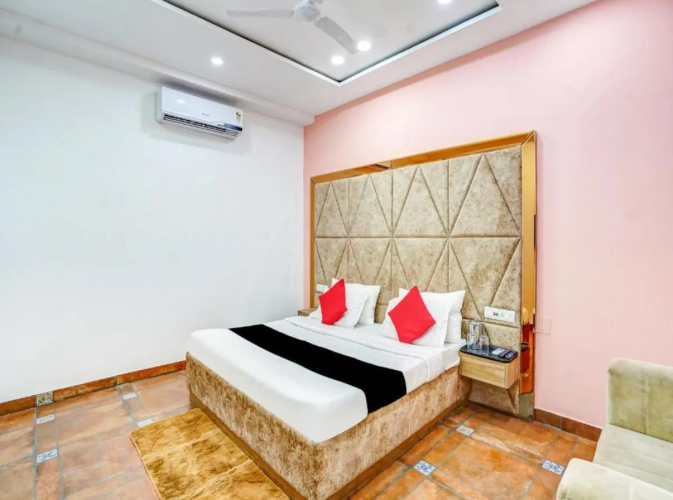 Hotel Mannat