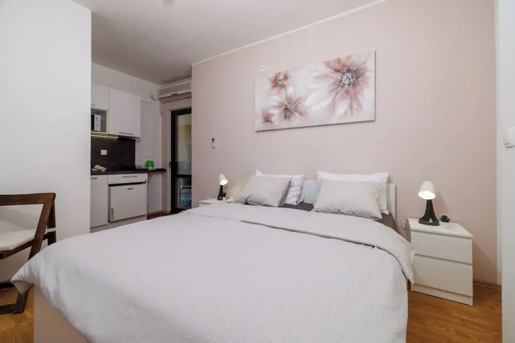 Apartment Petar