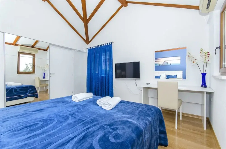 Villa Strnj