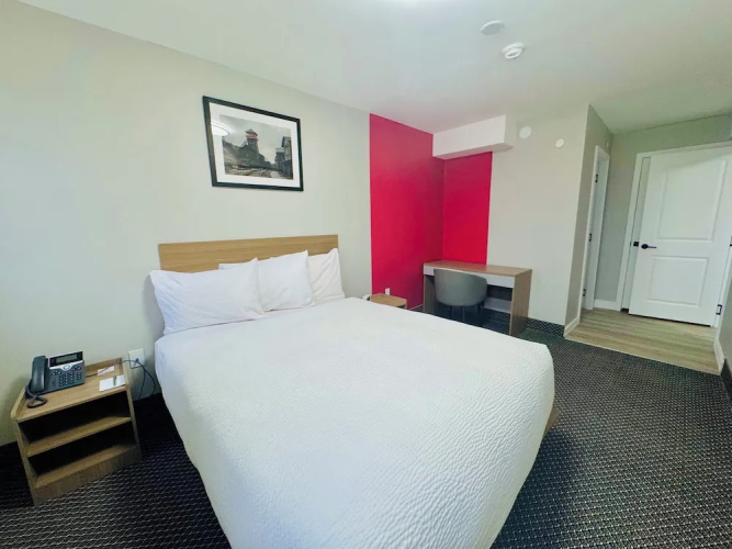 Ramada By Wyndham Kirkland Lake