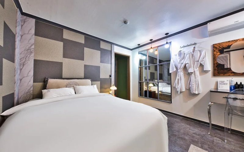 Gongju Khai Hotel