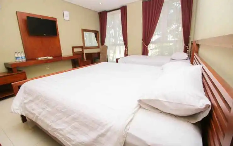 ZEN Rooms Adilla Syariah Ambarukmo