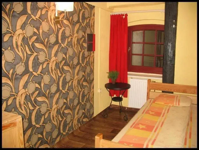 Hostel Orange