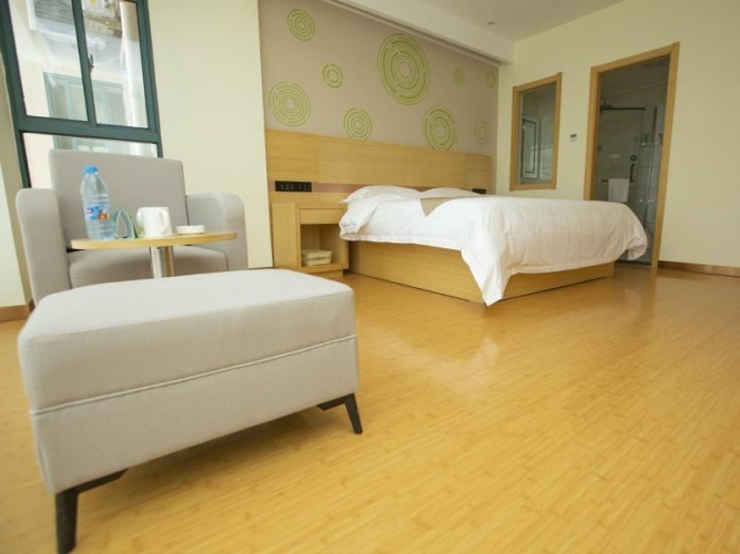 Business Family Suite