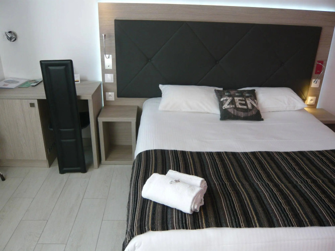 Hotel Port Beach