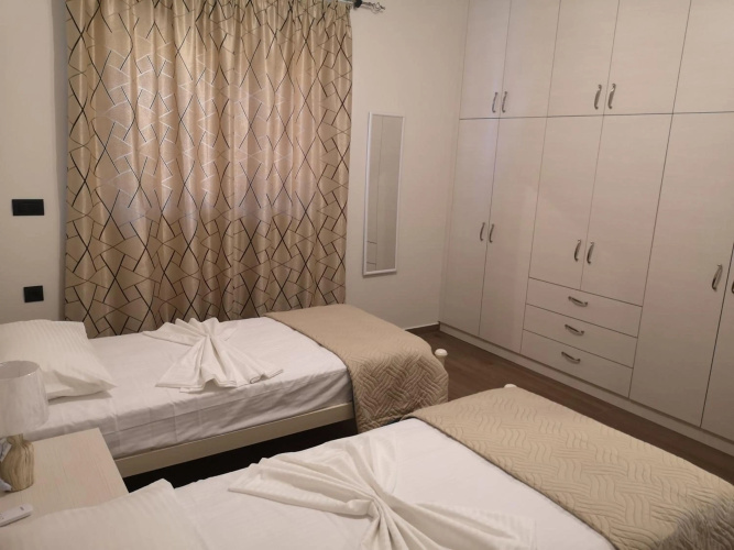 Sunny Holidays Apartment