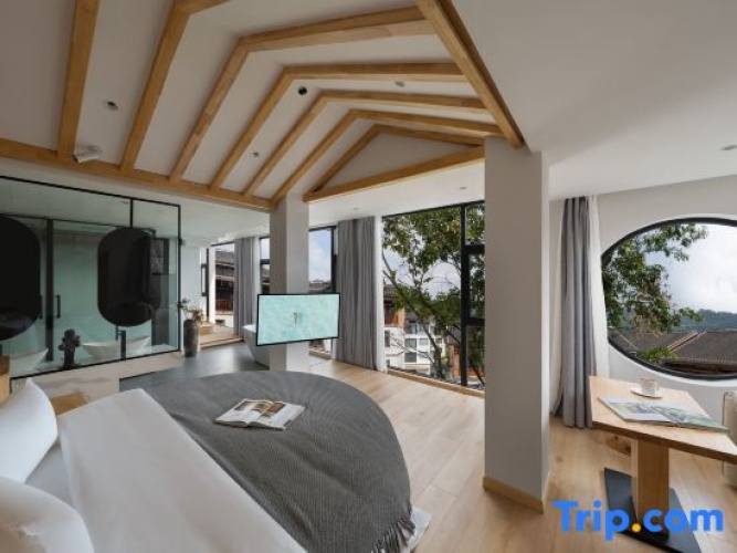 Double Suite with view