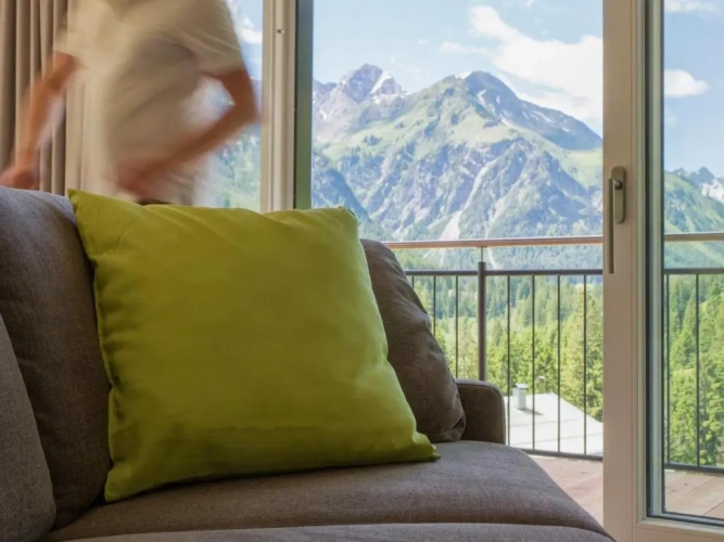 2 Bedrooms Chalet