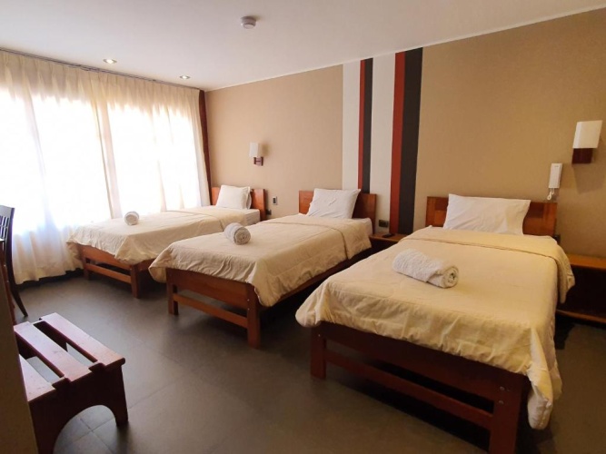 Standard Triple room