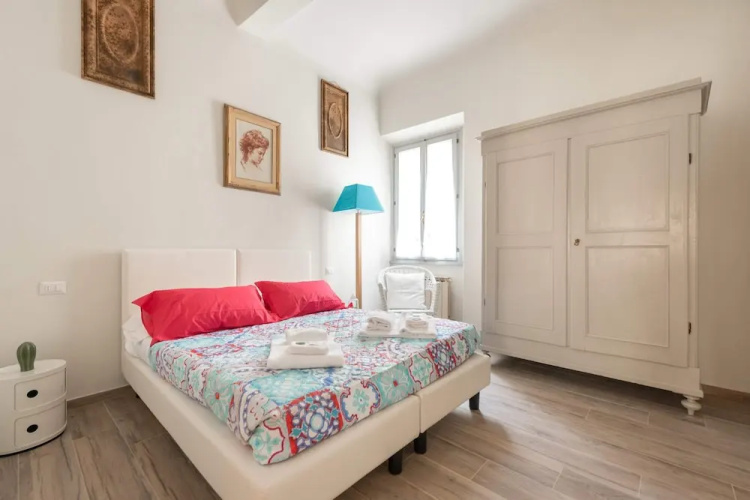 Sanzanobi Apartment