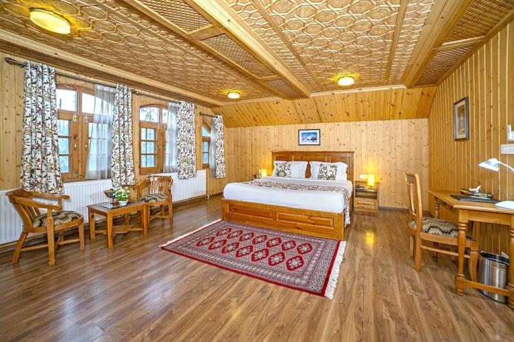 Shaw Inn