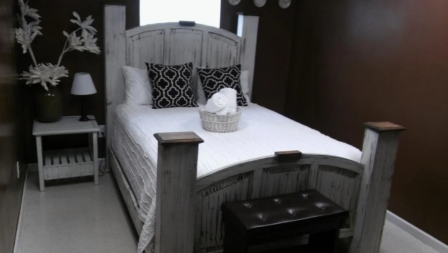 Bishop's Bed Breakfast & Beyond