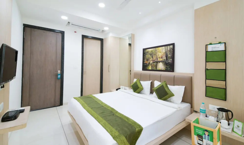Treebo Avadh Residency