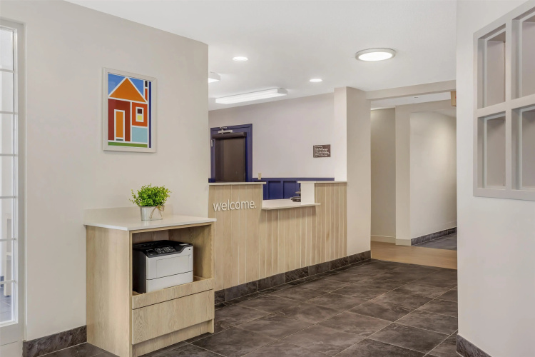 Sonesta Simply Suites Boston Burlington photo 16