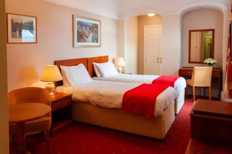 Superior Twin room with sea view