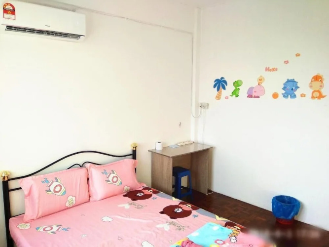 H Homestay