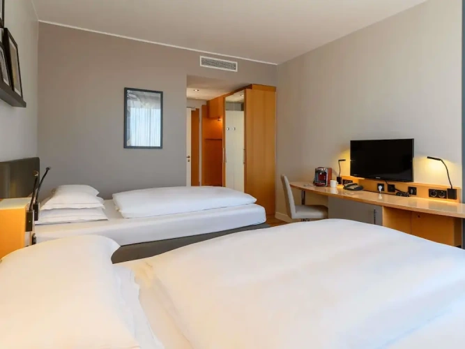 Privilege Twin room