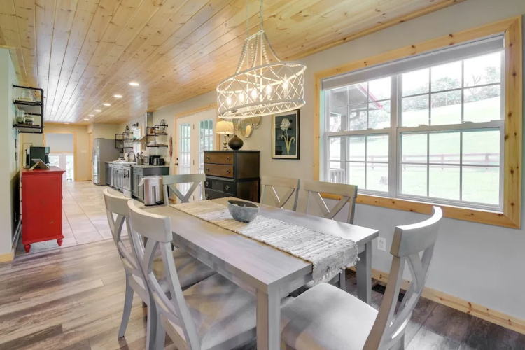 Sevierville Cabin w/ Private Hot Tub & Fire Pit