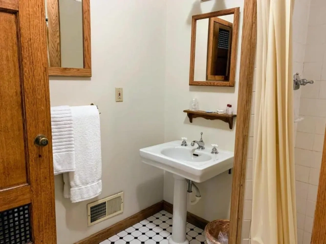 Standard room