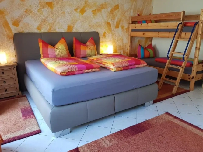 Standard Quadruple Basement room
