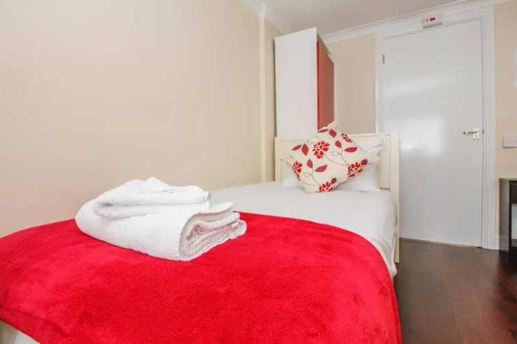 Harris Guesthouse